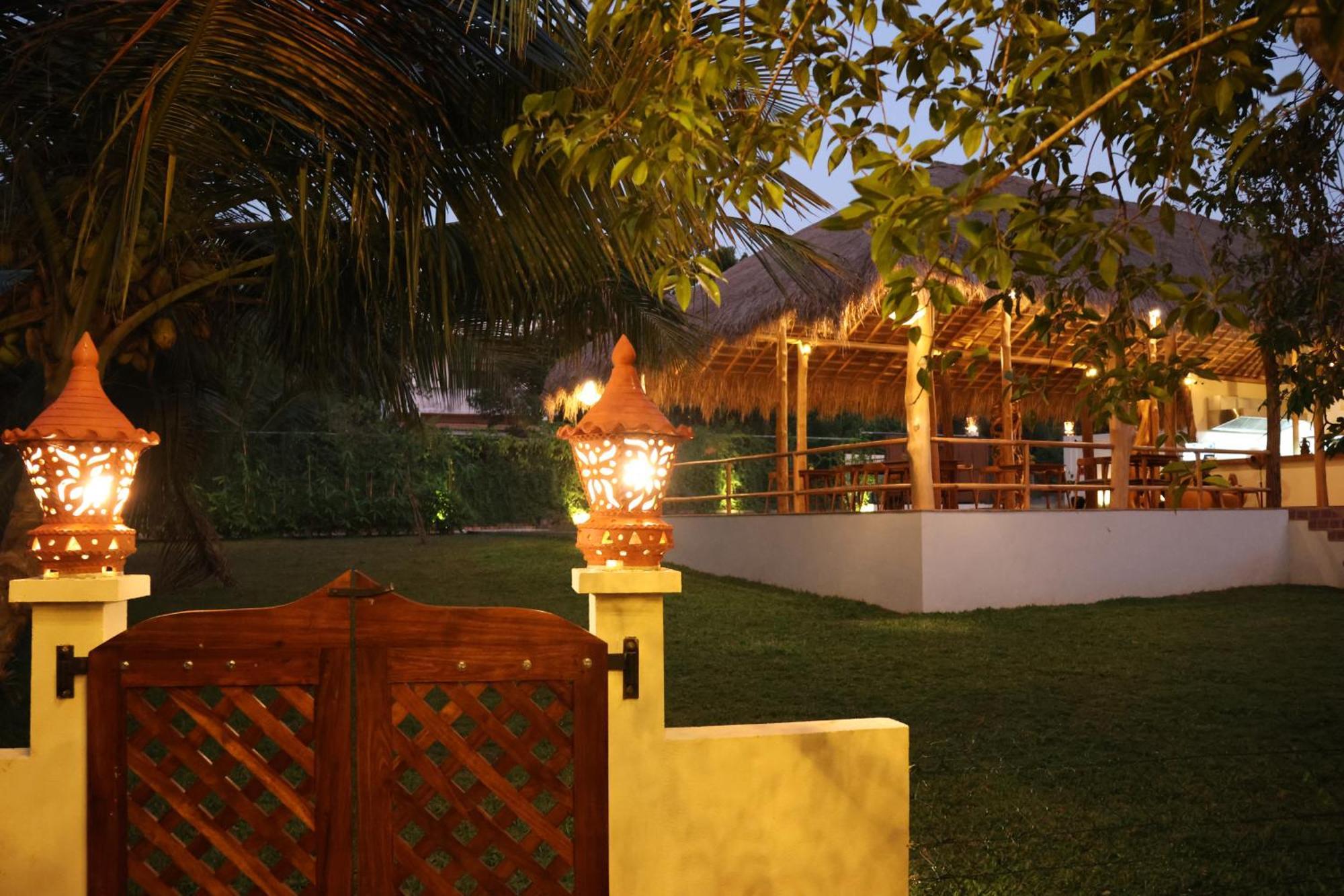Omkara Rekawa Hotel Tangalle Buitenkant foto
