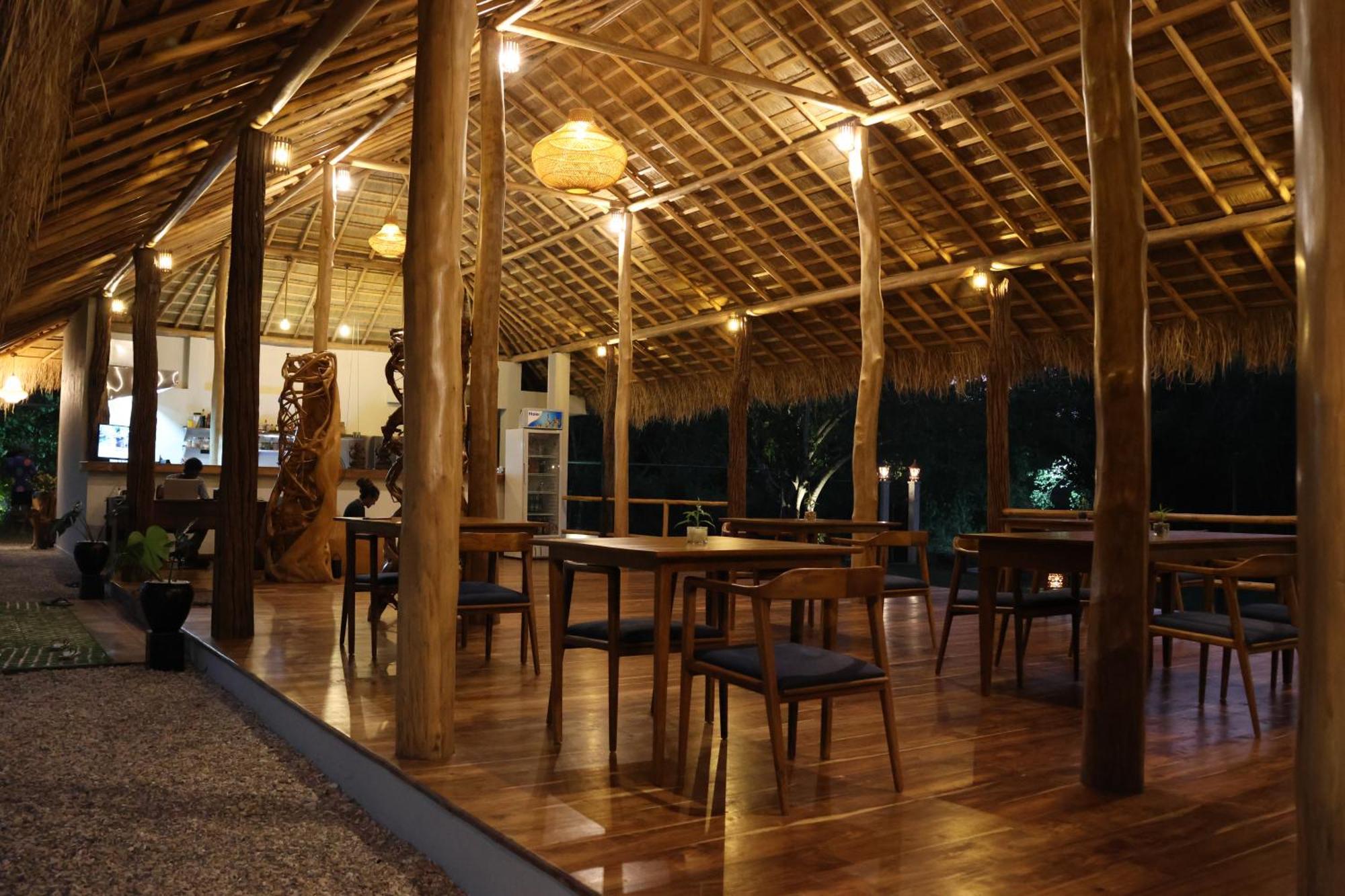 Omkara Rekawa Hotel Tangalle Buitenkant foto