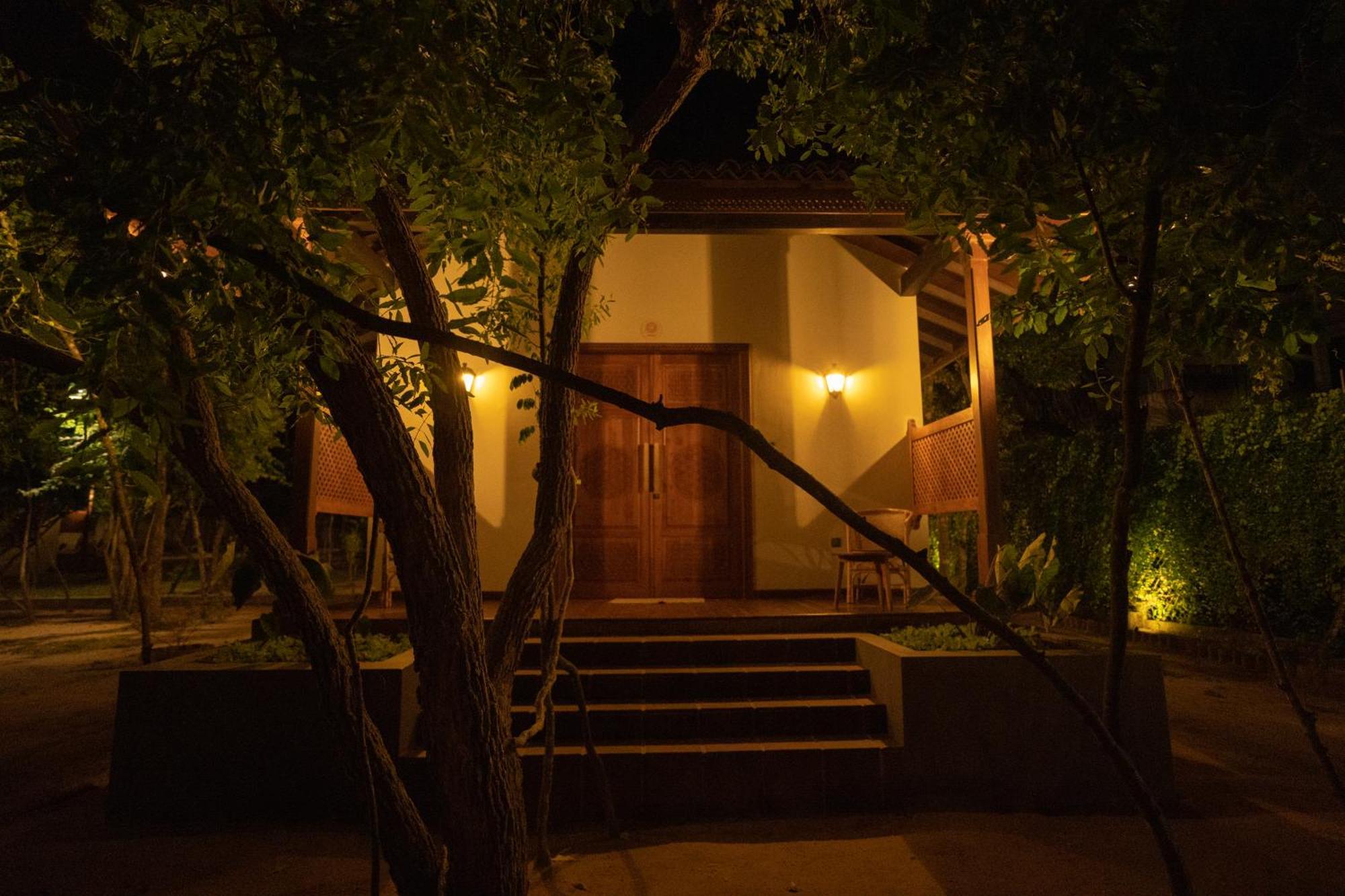 Omkara Rekawa Hotel Tangalle Buitenkant foto