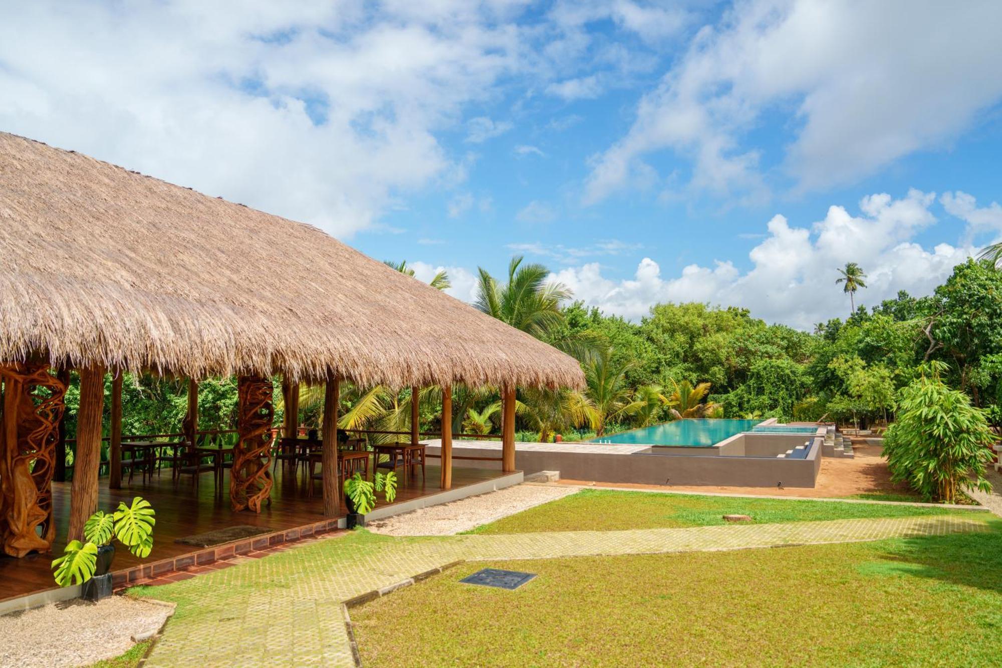 Omkara Rekawa Hotel Tangalle Buitenkant foto
